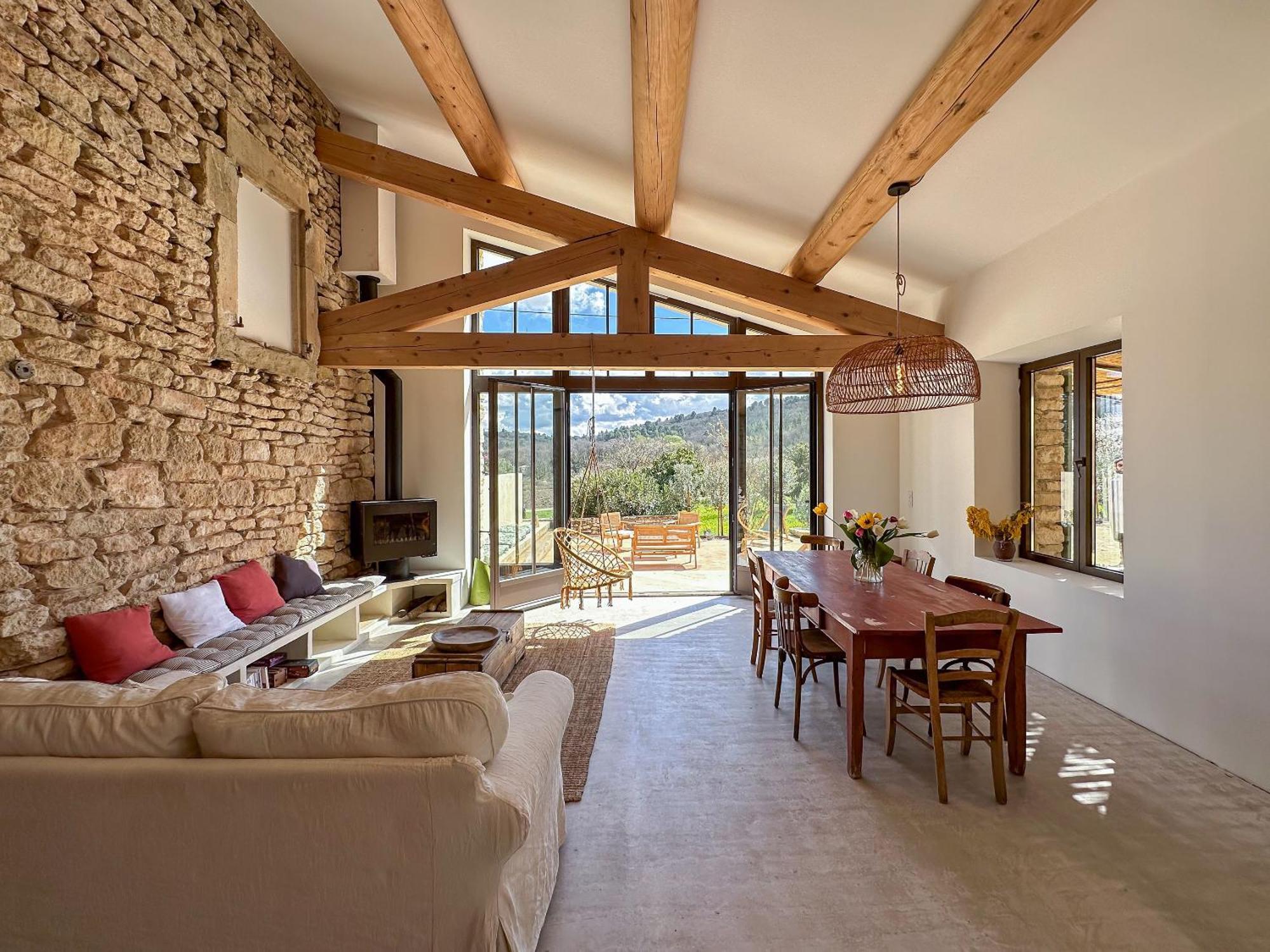 L'Atelier Des Vignes Villa Saint-Pantaleon  ภายนอก รูปภาพ