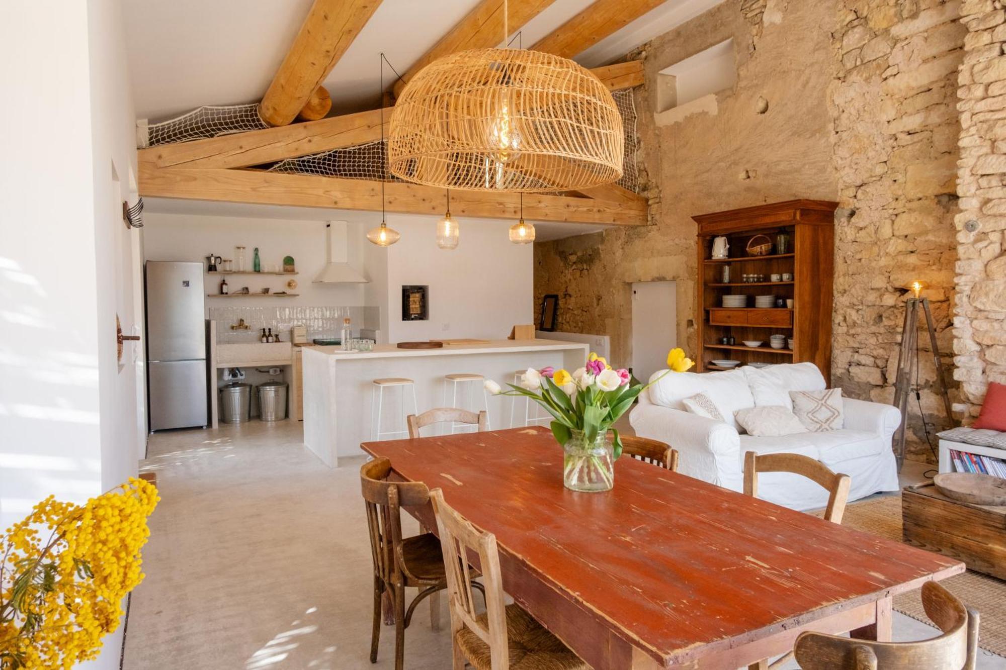 L'Atelier Des Vignes Villa Saint-Pantaleon  ภายนอก รูปภาพ