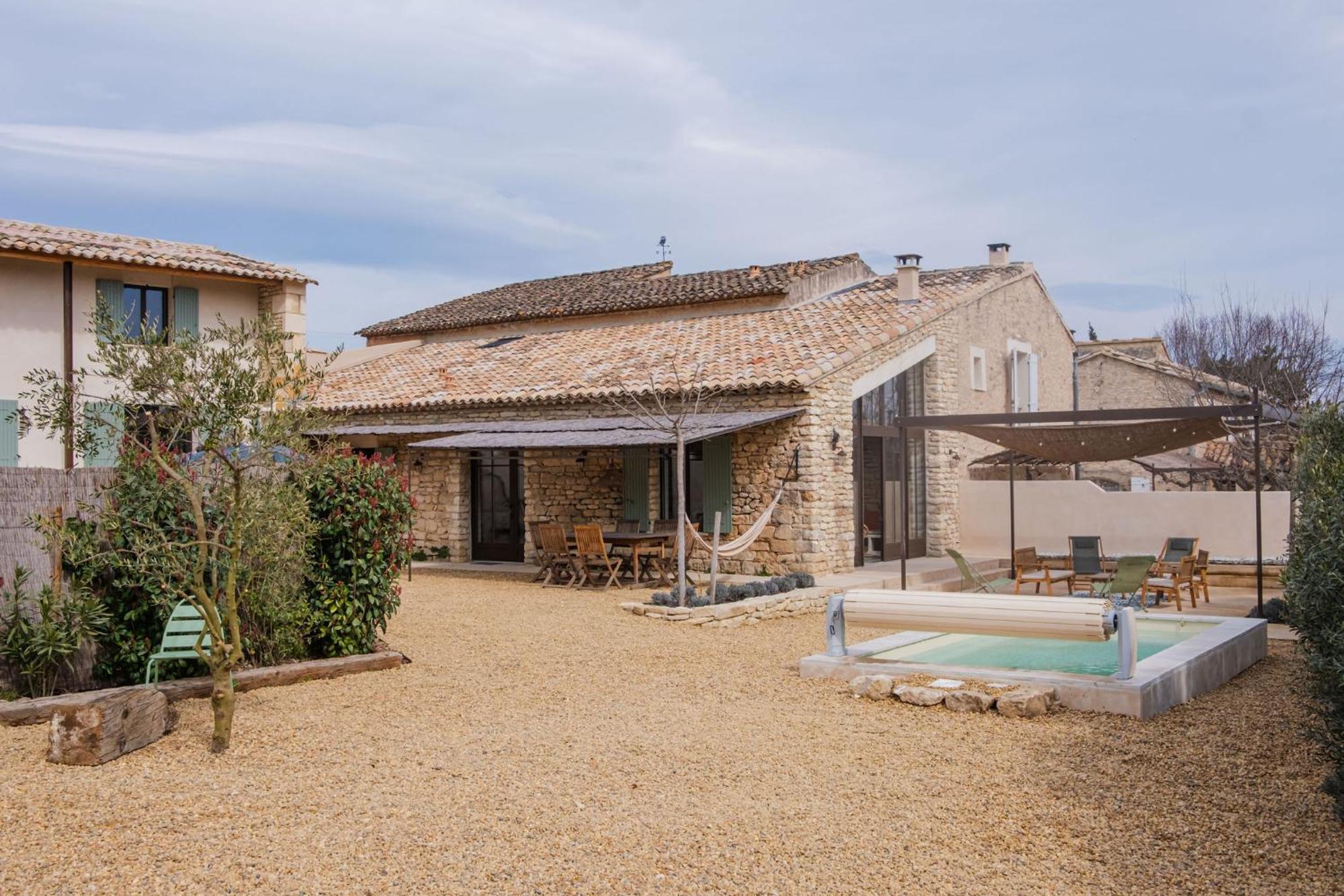 L'Atelier Des Vignes Villa Saint-Pantaleon  ภายนอก รูปภาพ